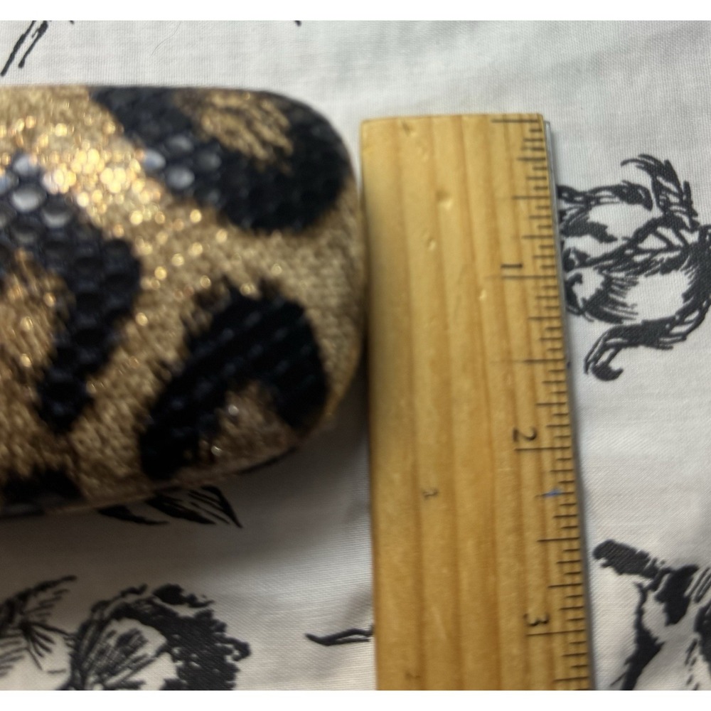 Sofia Vergara by Foster Grant Leopard Print Hard Glasses Case NEW - Picture 7 of 7
